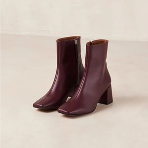 Alohas Watercolor Vegan Leather Boot Size 39